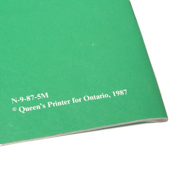 Vintage ZUCCHINI Recipe Book Ministry Of Agriculture Ontario 1987 Green Retro Pr - Picture 4 of 5